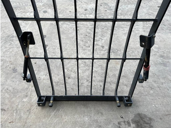 Cab and interior for Construction machinery Doosan DX180 / DX225: picture 4 Cab and interior for Construction machinery Doosan DX180 / DX225: picture 4