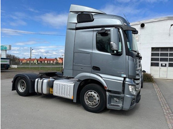 Tractor unit Mercedes-Benz Actros 4  MB 1943  SZM  Gefahrgutvorbereitung: picture 3 Tractor unit Mercedes-Benz Actros 4  MB 1943  SZM  Gefahrgutvorbereitung: picture 3