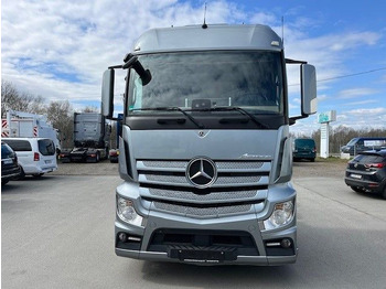 Tractor unit Mercedes-Benz Actros 4  MB 1943  SZM  Gefahrgutvorbereitung: picture 4 Tractor unit Mercedes-Benz Actros 4  MB 1943  SZM  Gefahrgutvorbereitung: picture 4