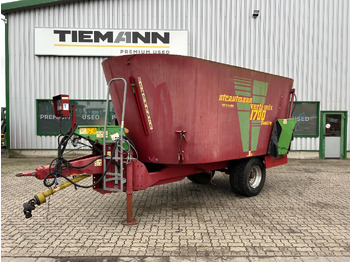 Forage mixer wagon STRAUTMANN
