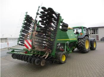 Seed drill John Deere 740 A Isobus: picture 4