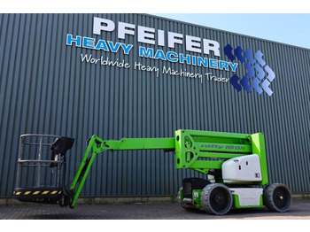 Articulated boom NIFTYLIFT
