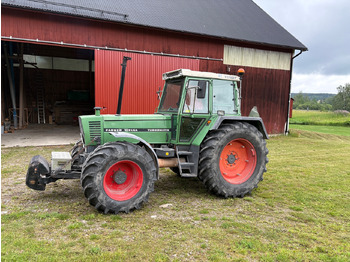Farm tractor FENDT