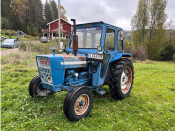 Farm tractor FORD
