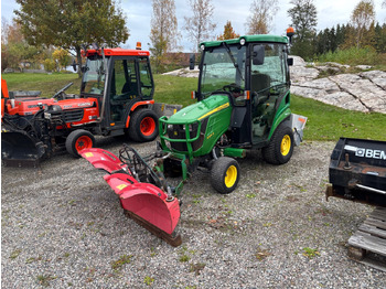 Farm tractor JOHN DEERE 1026R