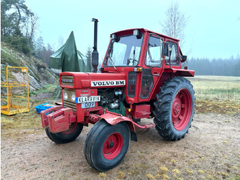 Farm tractor VOLVO