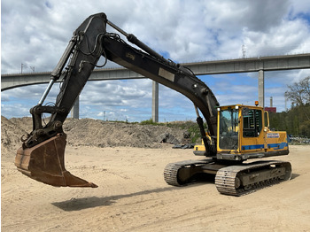 Excavator VOLVO