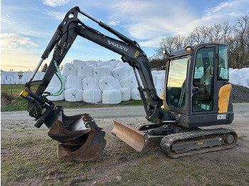 Excavator VOLVO EC35C