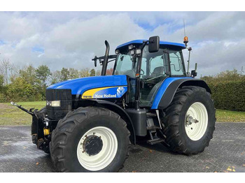 Farm tractor NEW HOLLAND TM190