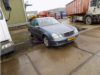 Car Mercedes-Benz E-Klasse 320 CDI sedan avantgarde: picture 2 Car Mercedes-Benz E-Klasse 320 CDI sedan avantgarde: picture 2