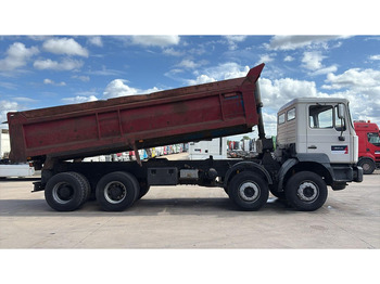 Tipper MAN 35.372 (MANUAL PUMP / 6 CYLINDER / BIG AXLE / STEEL SUSP.): picture 3 Tipper MAN 35.372 (MANUAL PUMP / 6 CYLINDER / BIG AXLE / STEEL SUSP.): picture 3