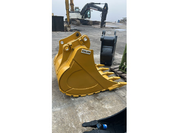 Excavator bucket CATERPILLAR
