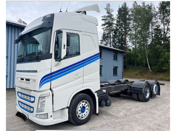 Cab chassis truck VOLVO FH 500
