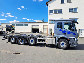 Cab chassis truck MERCEDES-BENZ Actros 3243