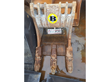 Excavator bucket
