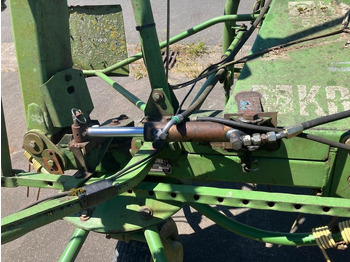 Leasing of  Krone KW 5.50 Wender, Heuer, Zetter hydr. Grenzstreueinrichtung Krone KW 5.50 Wender, Heuer, Zetter hydr. Grenzstreueinrichtung: picture 4