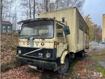 Box truck VOLVO