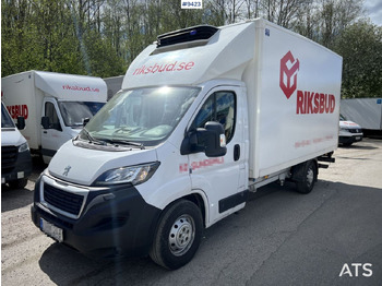 Box truck
