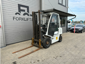 Diesel forklift UNICARRIERS