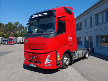 Tractor unit VOLVO FH 460