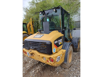 Wheel loader CAT 908H2: picture 3
