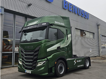 Tractor unit IVECO S-WAY