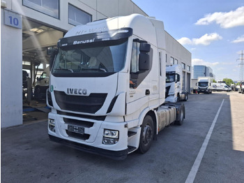 Tractor unit IVECO Stralis 440