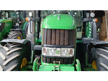 Farm tractor John Deere 7530: picture 2