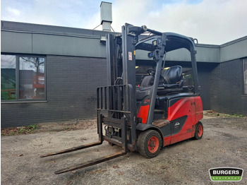 Electric forklift LINDE E16