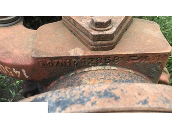 Steering knuckle for Agricultural machinery Carraro 12868 [Prawa] - Zwrotnica: picture 2