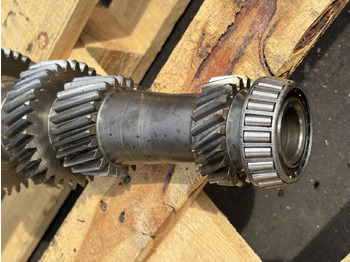 Drive shaft for Agricultural machinery John Deere 6630 Wał napędowy Łożyska L213000   L168395    L168396   L168396: picture 4