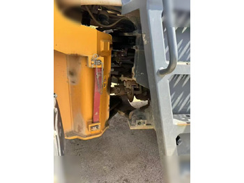 Wheel loader 2020 LIEBHERR L550: picture 4