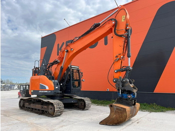 Crawler excavator Doosan DX 235 LCR-5 3 D / ROTOTILT / CENTRAL LUBRICATION / AC: picture 4