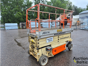 Scissor lift JLG 3246 ES: picture 4
