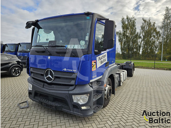 Cab chassis truck MERCEDES-BENZ Actros 1843