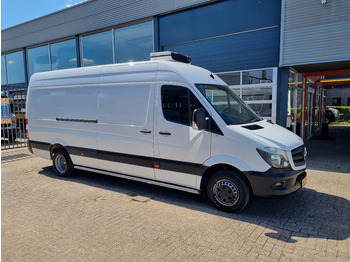 Refrigerated van MERCEDES-BENZ Sprinter 513