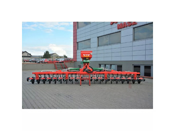 Spring tine harrow AGRO-MASZ