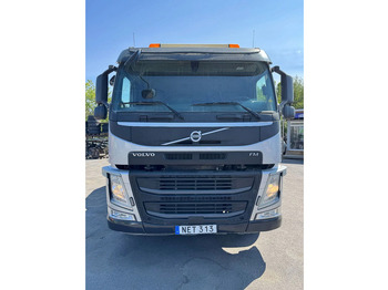 Concrete mixer truck Volvo FM 370 6x2*4, 8m3 Mixer with Hyrdaul.-slide, 2016: picture 2