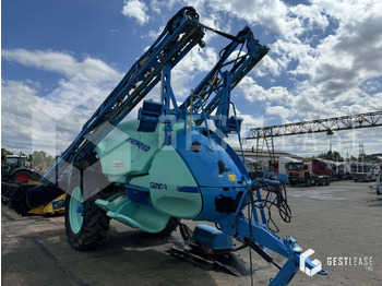 Trailed sprayer BERTHOUD TENOR 43-46: picture 4 Trailed sprayer BERTHOUD TENOR 43-46: picture 4