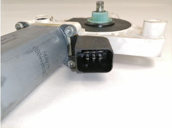 Window and parts for Truck Mercedes-Benz Glass lift A55382110: picture 4 Window and parts for Truck Mercedes-Benz Glass lift A55382110: picture 4