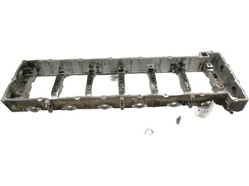 Cylinder head MERCEDES-BENZ