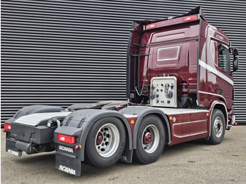 Tractor unit Scania R580 V8 XT / 6x2 BOOGIE / RETARDER / HYDRAULIC / 80T: picture 4 Tractor unit Scania R580 V8 XT / 6x2 BOOGIE / RETARDER / HYDRAULIC / 80T: picture 4