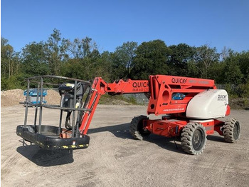 Articulated boom NIFTYLIFT