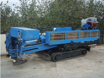 Directional boring machine