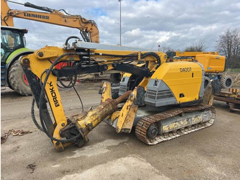 Excavator