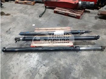 Loader crane