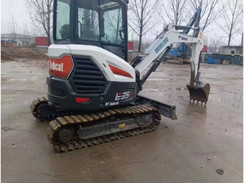 Mini excavator BOBCAT E35