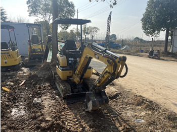 Mini excavator CATERPILLAR 301.5