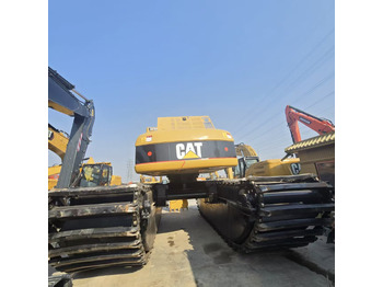 Amphibious excavator Caterpillar 320C: picture 4