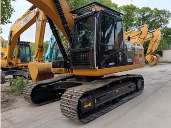 Crawler excavator CATERPILLAR 320D2